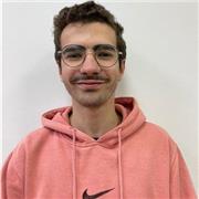 Soy un estudiante universitario al cual le encantaría ayudar a los niños a seguir adelante con sus estudios y que no pierdan el gusto por el colegio